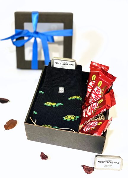 Gift box "Socks and Moustache"